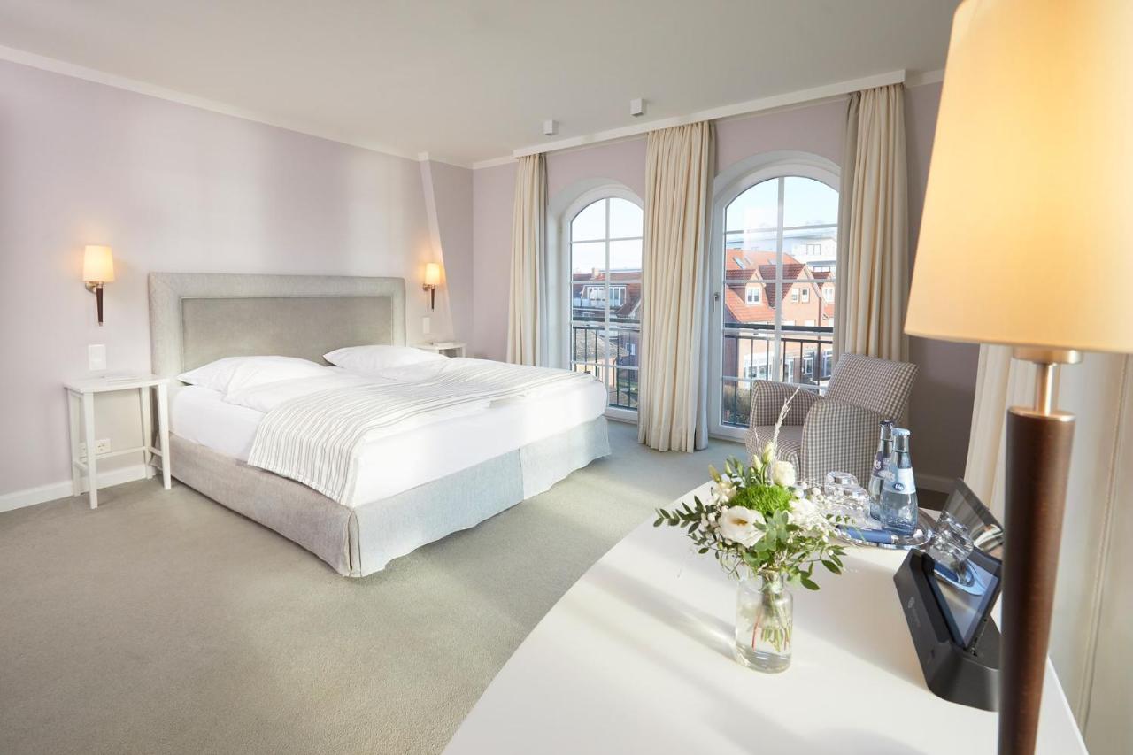 Kino-Hotel Meyer Harsefeld Екстериор снимка